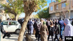 تظاهرات مردم در مراسم خاکسپاری کاروان قادر شوکری- پیرانشهر