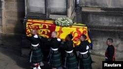 En Fotos | Reino Unido honra a la reina Isabel II