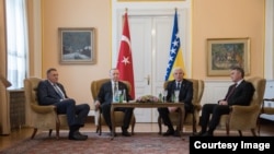 Erdogan tokom susreta sa članovima Predsjedništva BiH, Sarajevo, 6. septembar 2022.