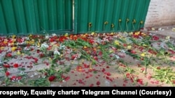 درهای بسته خاوران بر روی خانواده های اعدام شدگاه در دهه ۶۰