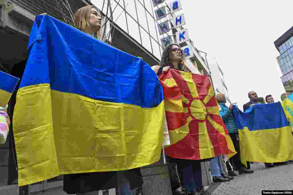 Протест на украински и македонски граѓани по повод две години руска инвазија врз Украина