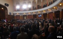 Intoniranje himne Srbije na konstitutivnoj sednici Skupštine Srbije (Foto: FoNet)