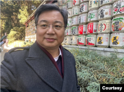 杜文(圖)在內蒙服刑期間曾與阿拉木沙關押在同一囚室。（杜文提供）