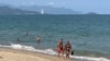 Một góc bãi biển ở Nha Trang, nơi mà kiều dân Nga tập trung đông đúc ở Việt Nam, ngày 1 tháng 4 năm 2023 (Ảnh: Sergey Prekrasnyy)