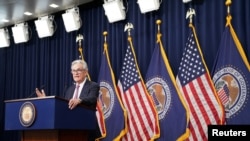 El presidente de la Reserva Federal de EEUU, Jerome Powell, habla durante una conferencia de prensa después de la publicación de la decisión de política de la Fed de mantener las tasas de interés sin cambios, en la Reserva Federal en Washington, el 14 de junio de 2023.