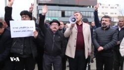 مامۆستایانی ناڕازی سلێمانی لە ڕێگەی نمایشەوە داواکارییەکانیان دەگەیەنن بە حکومەت