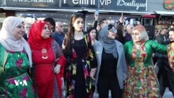 مامۆستایان جیاواز لە جاران بە ئاهەنگگێران ڕژانە سەر شەقامەکان 