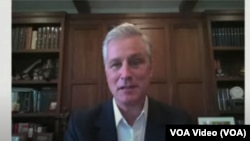 2023年4月12日，前美國國家安全顧問奧布萊恩(Robert O’Brien)參加Semafor主辦的2023世界經濟峰會，就美中關係發表看法。 （視頻截圖）