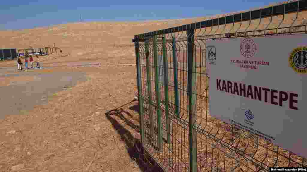 Karahantepe, kazıların sürmesine rağmen, ilgi odağı olmaya devam ediyor.