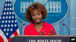 کارین ژان پیر، سخنگوی قصر سفید (تصویر از آرشیف صدای امریکا)