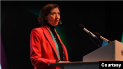 英國國家網絡安全中心（NCSC）主任林迪·卡梅倫（Lindy Cameron）2023年4月19日在網絡安全年會上講話。（NCSC網站）