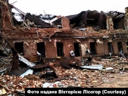 Маріупольська центральна публічна бібліотека ім. В. Г. Короленка після бомбардування міста росіянами