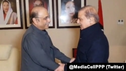 شهباز شریف، صدر اعظم پیشین و آصف علی زرداری، رییس جمهور پیشین پاکستان