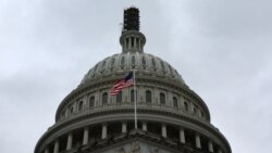 Legisladores negocian contra el tiempo para evitar un cierre de Gobierno
