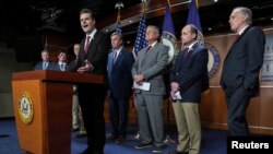 El legislador republicano Matt Gaetz habla durante una conferencia de prensa en el Capitolio sobre la ley de inteligencia FISA el 10 de abril de 2024.