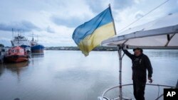 Генералниот секретар на ОН Антонио Гутереш го поздрави договорот, велејќи дека е важен за глобалната безбедност на храната