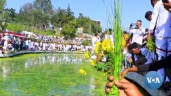 ለሆራ ፊንፊኔ በዓል አከባበር በርካቶች በጠንካራ የጸጥታ አጠባበቅ ውስጥ ወደ ዐዲስ አበባ እየጎረፉ ናቸው
