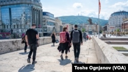 Нарушување на приватноста, злоупотреба на личните податоци во маркетиншки цели, лажно претставување во туѓо име, се само дел од десетиците поплаки што годишно македонски граѓани ги поднесуваат во Агенцијата за заштита на личните податоци