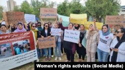 د نړۍ په مختلفو هیوادونوکې د هغې جملې څخه په پاکستان، ایران او هند کې یو شمیر اعتراض کوونکو د دوخې غونډې د تحریم غږ کړی دی
