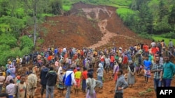 በጎፋ ዞን ገዜ ጎፋ ወረዳ በደረሰ የመሬት ናዳ የሞቱት ሰዎች ቁጥር 229 ደቡብ ኢትዮጵያ ክልል መንግሥት ኮምኒኬሽን ጉዳዮች ቢሮ አስታወቀ።