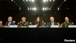 Direktorka Nacionalnih obavještajnih službi Avril Hejns svjedoči u Senatu o svjetskim prijetnjama, 10. mart 2022. godina (Foto: REUTERS/Mary F. Calvert)