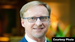 资料照：英国驻港总领事戴伟绅（照片來源：英国外交部官网）