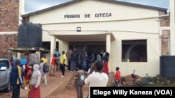 Alain Guillaume Bunyoni yahoze ari umushikiranganji wa mbere apfungiye mw'ibohero rya Gitega