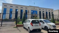 Toshkent shahar Shayxontohur tuman jinouyat ishlari bo'yicha sudida o'tgan "Kompromatuzb" mahkamasi ayblanuvchilar iltimosga ko'ra yopiq kechdi 