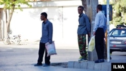 دستمزد کارگرانی که مشمول قانون کار نیستند کمتر از مصوبه مزدی شورای عالی کار است. آرشیو 