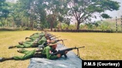 စစ်ကောင်စီက စစ်မှုထမ်းသင်တန်းပေးနေစဉ် (မေ ၊၂၀၂၄)