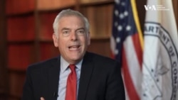 "Ми атакуємо цю проблему з усіх боків": урядовець США про те, як перекрити доступ РФ до мікросхем. Відео