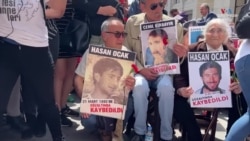 Պաստառների վրա Թուրքիայում անհետ կորած մարդկանց դիմանկարներն են