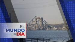 El Mundo al Día (Radio}: Familiares de víctima en puente de Baltimore visitan lugar del desastre