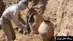 حفاری غیرمجاز آثار باستانی