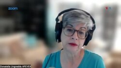 Donatella Ungredda, vicepresidenta de APEVEX, cuenta la difícil situación de periodistas en el exilio