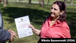 Сертификатот од Килиманџаро го потврдува успехот со кој Мирјана влезе во светската листа од неколкумина планинари и планинарки што на нејзина возраст се искачиле на врвот на Африка