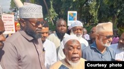 Sheikh Mohammed Khalifa akizungumza na wanahabari nchini Kenya. Picha kwa hisani ya CIPK.