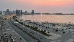 Poluição misteriosa no mar de Luanda 3:42