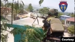 သင်္ကန်းညီနောင်မှ မြဝတီသို့ပြန်လာသော စစ်ကောင်စီတပ်ဖွဲ့ဝင်များအား ကော်ဘရာစစ်ကြောင်းမှ ကြားဖြတ်တိုက်ခိုက် (Photo: Cobra Column)