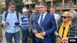 Potpredsednik Demokratske stranke Miodrag Gavrilović (Foto: VOA)