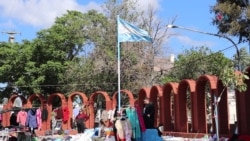 Comercio informal en Argentina vuelve a surgir como opción para enfrentar crisis económica