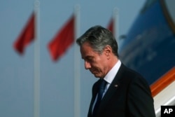 Menlu AS Antony Blinken tiba di Beijing, Minggu 18 Juni 2023. (Foto: via AP)