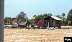 រូបឯកសារ៖ ទិដ្ឋភាពនសតំបន់អភិវឌ្ឍន៍ភូមិធម្មជាតិរុនតាឯក ស្ថិតនៅក្នុងស្រុក​បន្ទាយស្រី ខេត្តសៀមរាប កាលពីថ្ងៃទី ១២ ខែកុម្ភៈ ឆ្នាំ ២០២៣។ (ទែន សុខស្រីនិត/វីអូអេ)