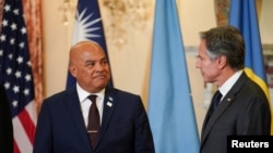 資料照：美國國務卿布林肯在華盛頓會晤到訪的密克羅尼西亞聯邦總統戴維·帕努埃洛。 （2022年9月29日）