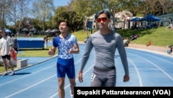 นักกรีฑาชายทีมชาติไทยร่วมแข่งขันรายการ Pomona-Pitzer Invitation 2024 ในนครลอสแอนเจลิส รัฐแคลิฟอร์เนีย ระหว่างเก็บตัวและฝึกซ้อมในสหรัฐอเมริกา