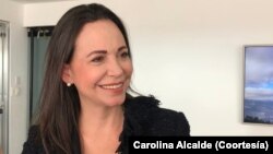 El 22 de octubre se escogerá al candidato opositor en Venezuela y mientras la administración de Maduro trata de interferir en el proceso, la oposición mantiene la esperanza en una nueva oportunidad.