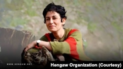 پەخشان عەزیزی