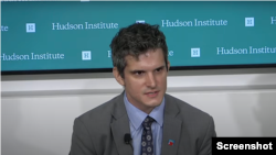 “香港自由委員會基金會”（The Committee for Freedom in Hong Kong Foundation）出版的報告作者貝祺森（Samuel Bickett） (網上截圖)