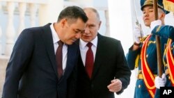 Prezidentlar Sadir Japarov va Vladimir Putin, Bishkek, 12-oktabr, 2023