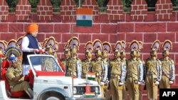 རྒྱ་གར་གྱི་ནང་སྲིད་བློན་ཆེན་ཨ་མེ་ཏ་ཤཱས་